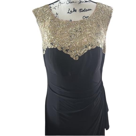 SLNY Black Gold Sleeveless Illusion Gown Front Slit Formal Dress - Picture 3 of 7